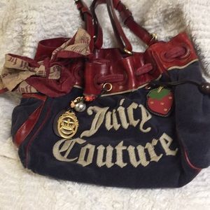 Juicy Couture Purse & Wallet